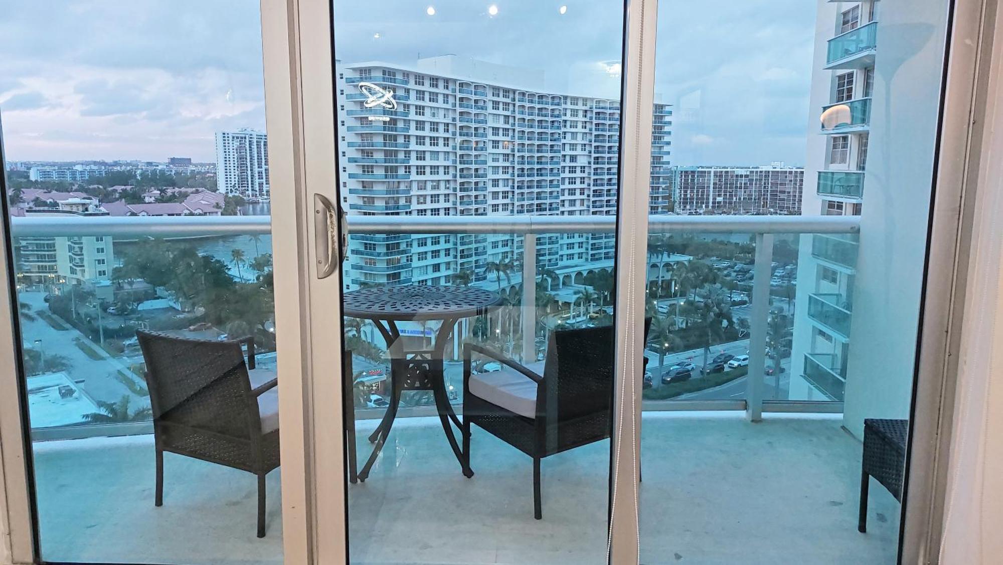The Tides Apartments On The Beach Χόλιγουντ Εξωτερικό φωτογραφία