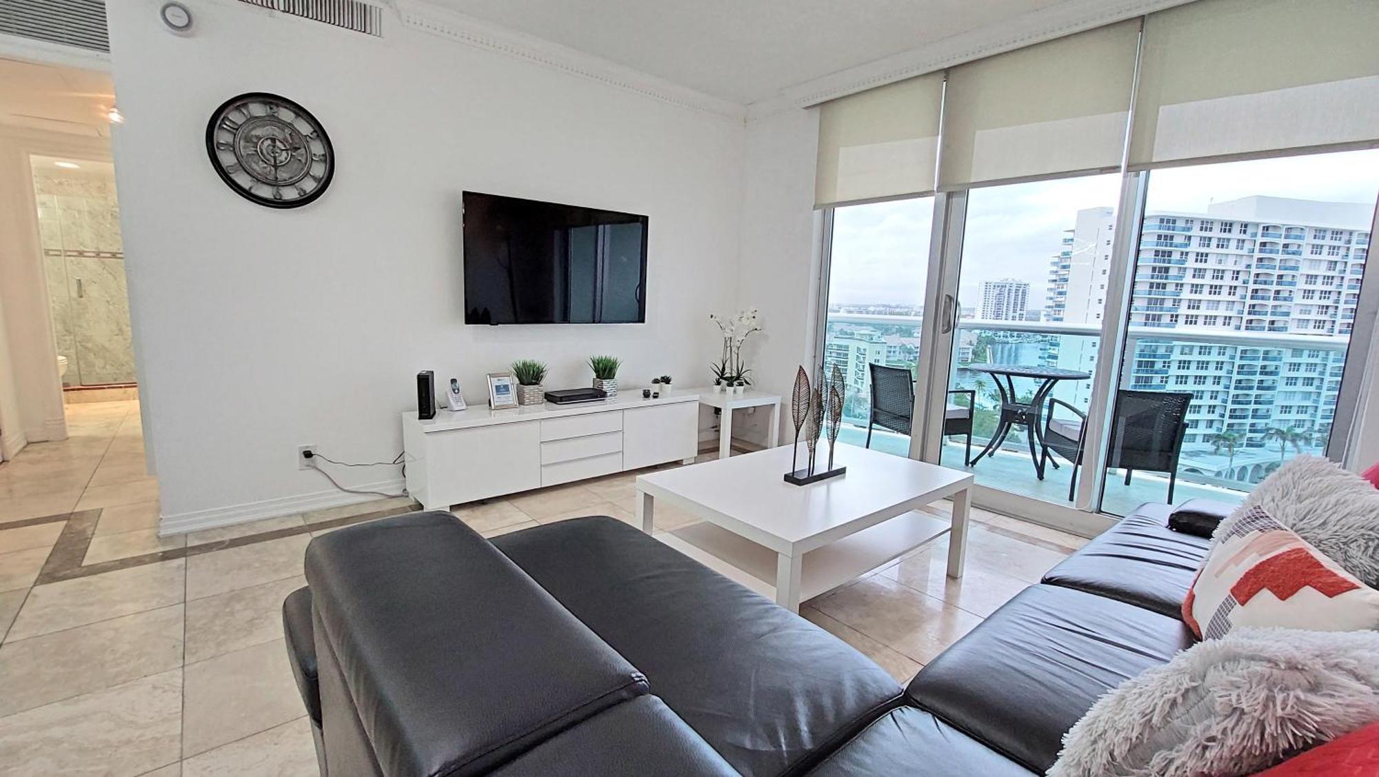 The Tides Apartments On The Beach Χόλιγουντ Εξωτερικό φωτογραφία